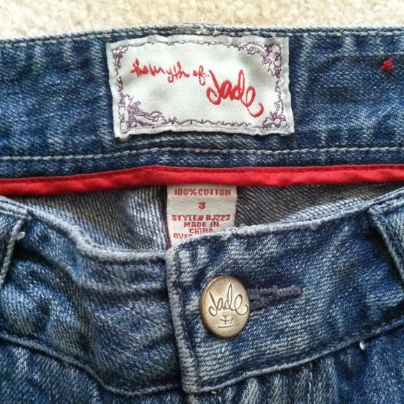 The Myth of Jade jeans - Picture 2 of 3