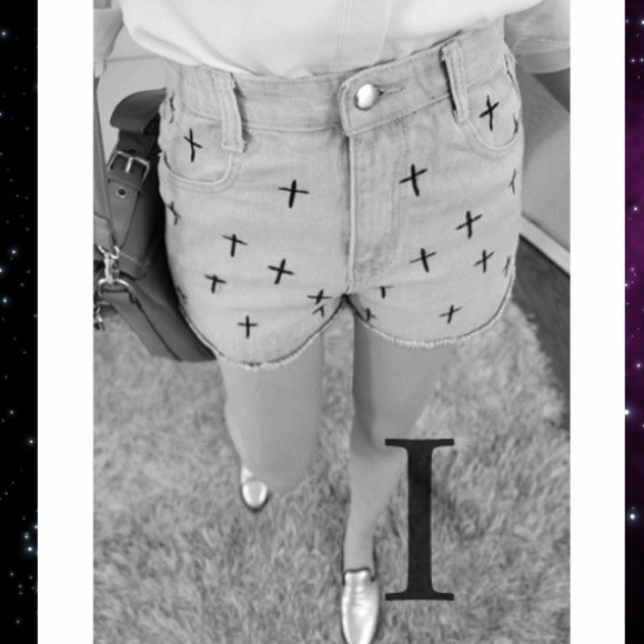 Spring Collections - Picture 3 of 3