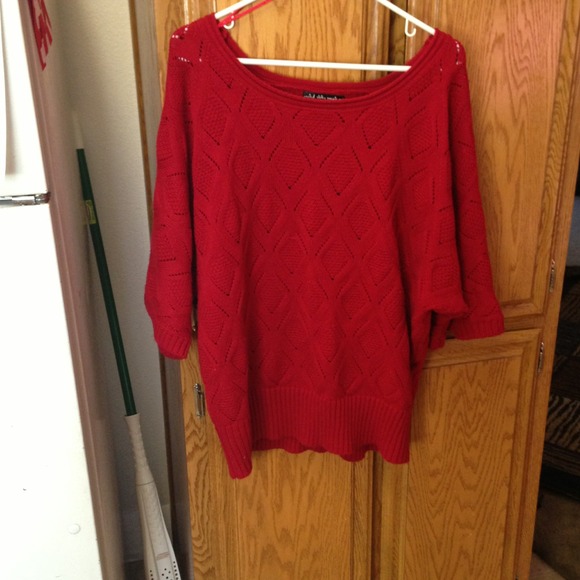 Burgundy knit top - Picture 1 of 2