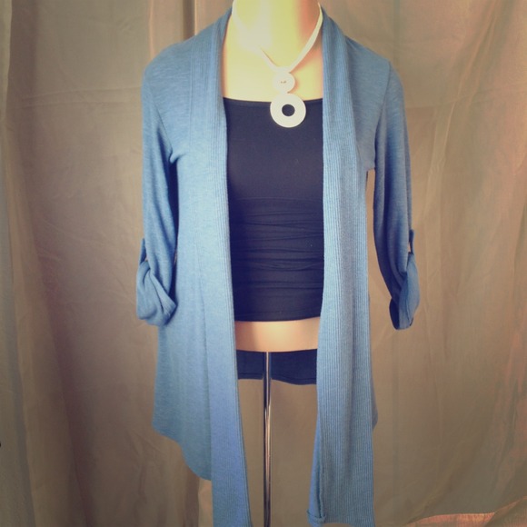 Bobeau blue buttonless cardigan