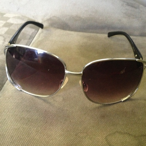 Jessica Simpson Accessories Jessica Simpson Sunglasses Poshmark