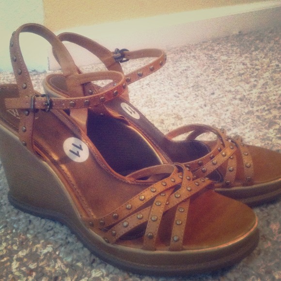 Wedge sandal