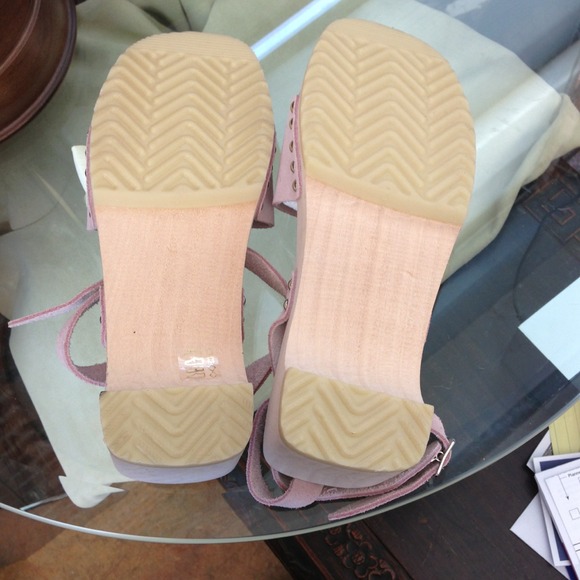 Sanita Clog Sandals pink suede leather Free People - Picture 3 of 4