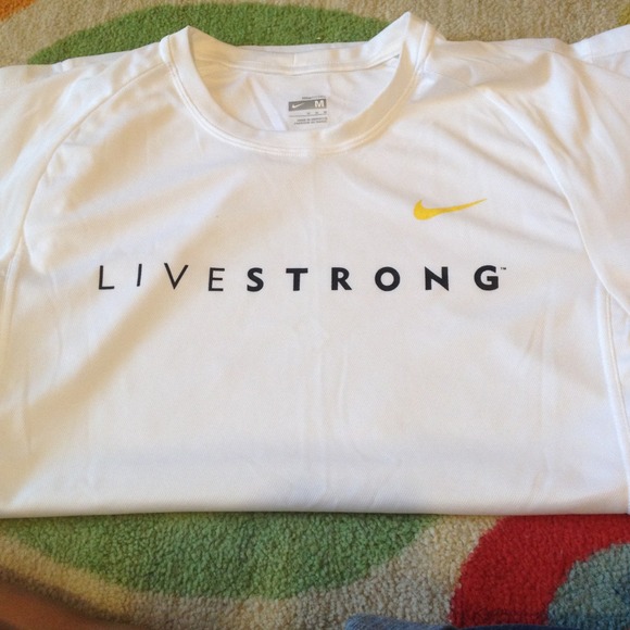 Livestrong Men's active top