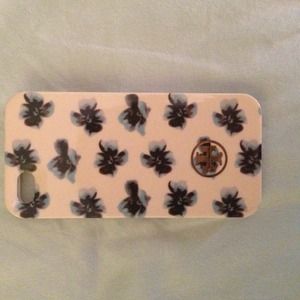 Tory Burch IPhone 5 case