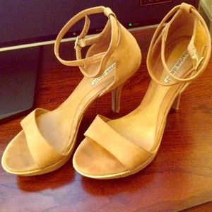 Charles David high heel sandals | REDUCED!