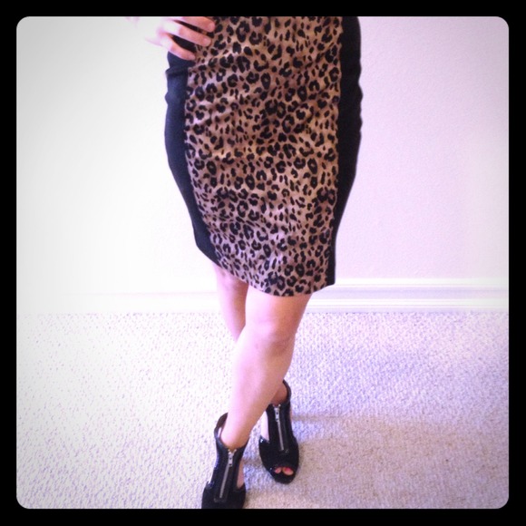 Leopard Pencil Skirt