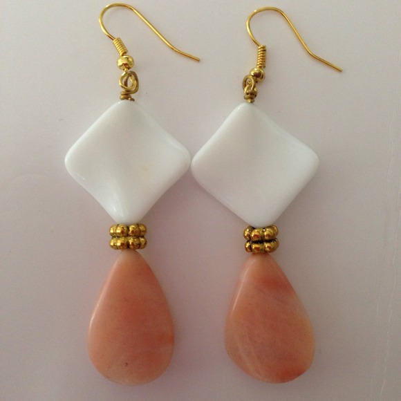 Salmon and white earrings