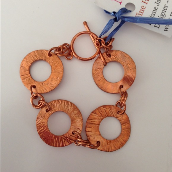 Coconut Rounds Bracelet - Picture 1 of 2