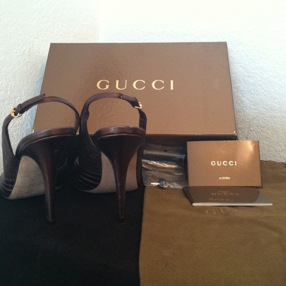 💥💥💥REDUCED 💯 Authentic Gucci Sand Pelles 2503 - Picture 2 of 4