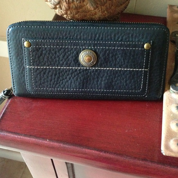 Authentic Coach wallet
