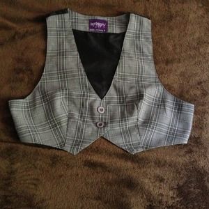 ⛔SOLD⛔ Checkered crop vest 💋