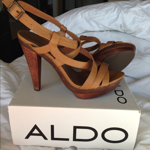 ALDO Shoes - 👍Great price👍👍ALDO cross strap heels