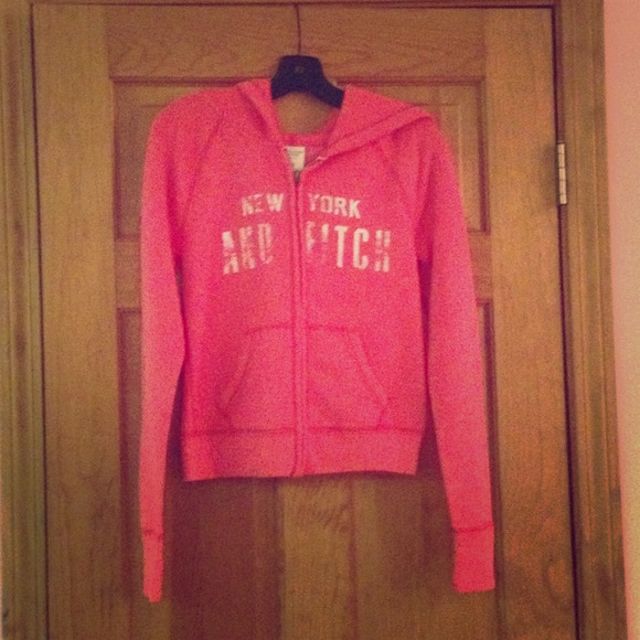 🚫SOLD🚫Abercrombie and Fitch sweatshirt