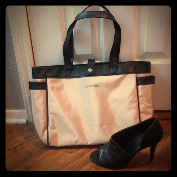 Calvin Klein Tote