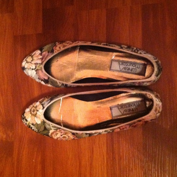 Vintage Flats