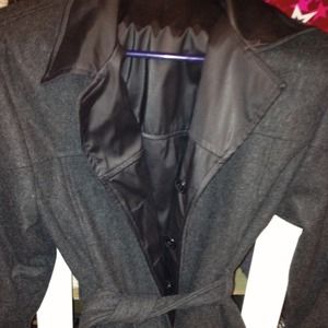 Reversible rain coat