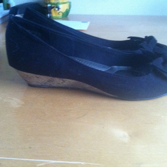 Black flats - Picture 2 of 3