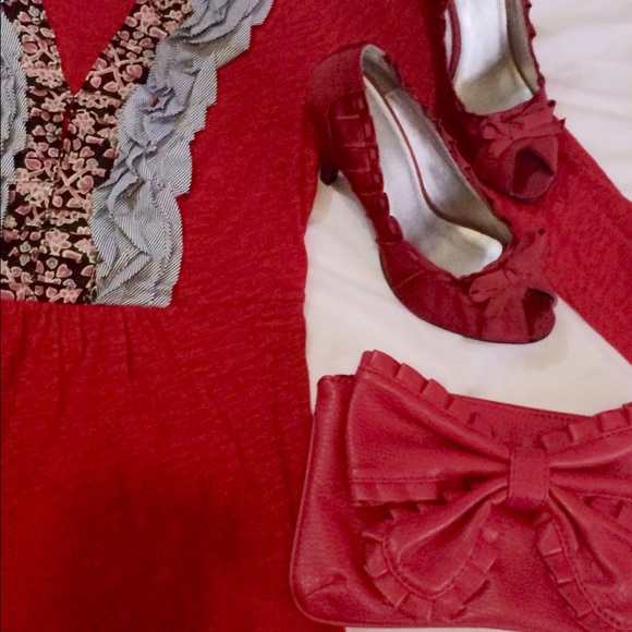 Red Leather Clutch Bag With lg BOW🎀🎀🎀🎀 - Picture 2 of 3