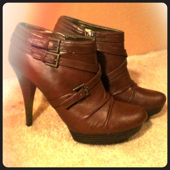 Guess booties *Reduced!*