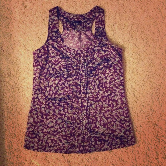 Gap Tank Top