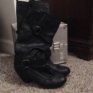 Black Blowfish boots