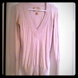 American Eagle Cream Sweater