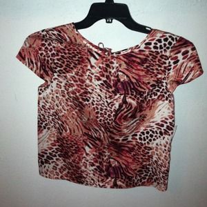 🔴reduced🔴NWT Coral Leopard Print Top