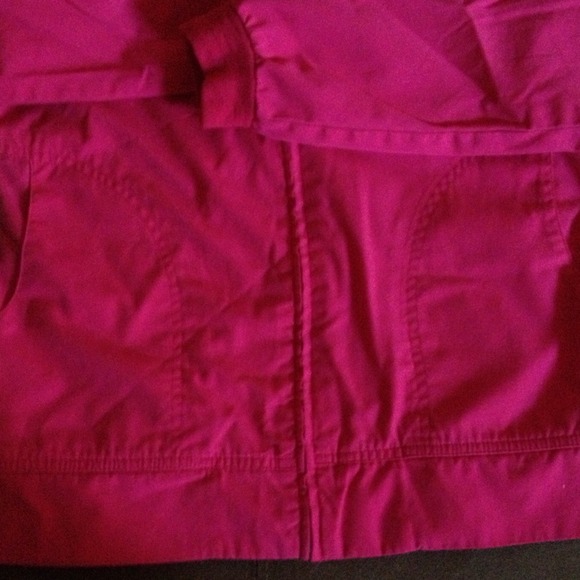 Baby Phat Scrub Top Pink. - Picture 4 of 4