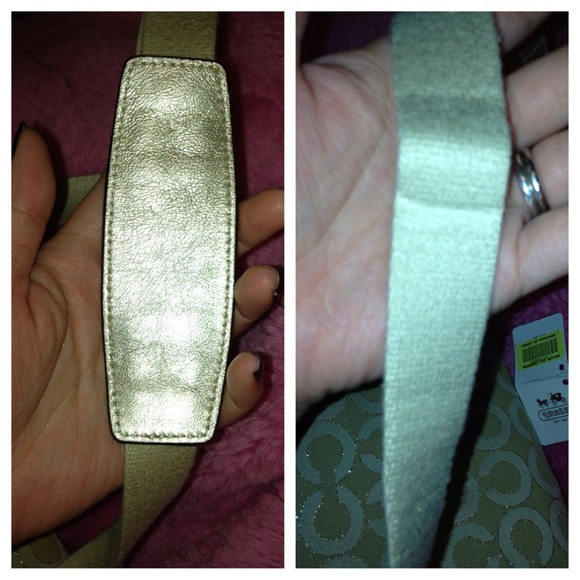 Authentic Coach cross body - Picture 3 of 4