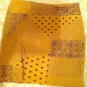 Adorable and sexy tight skirt, xs but fits like sm