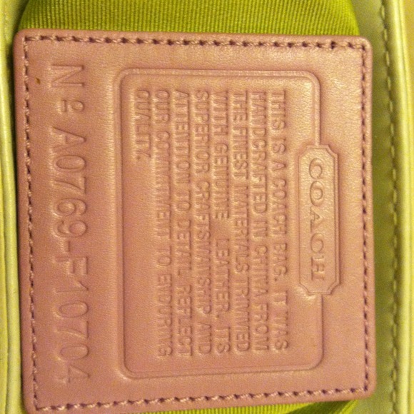 Coach Authentic 🔥REDUCED PRICE🔥 - Picture 2 of 4