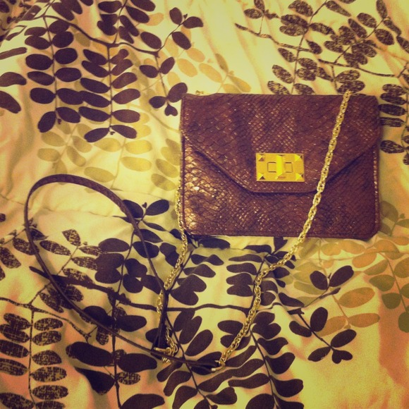 Jessica Simpson mini cross body - Picture 1 of 3