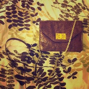 Jessica Simpson mini cross body