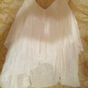 Adorable loose beachy top for Spring!! Only $7!