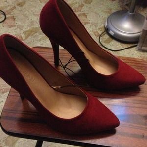 Forever 21 burgundy heels