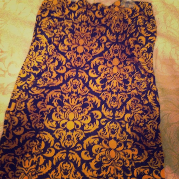 Sexy tight knee length pencil skirt! Only $12!!!