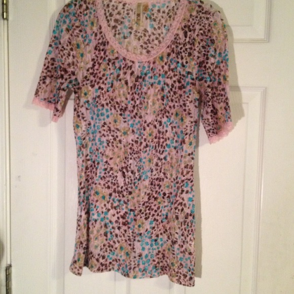 Lacy/colorful BKE burnout