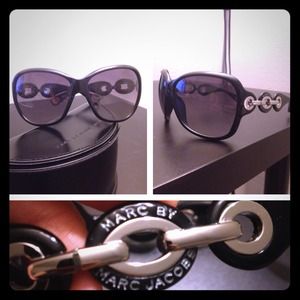 Marc by Marc Jacobs Accented Sunglasses