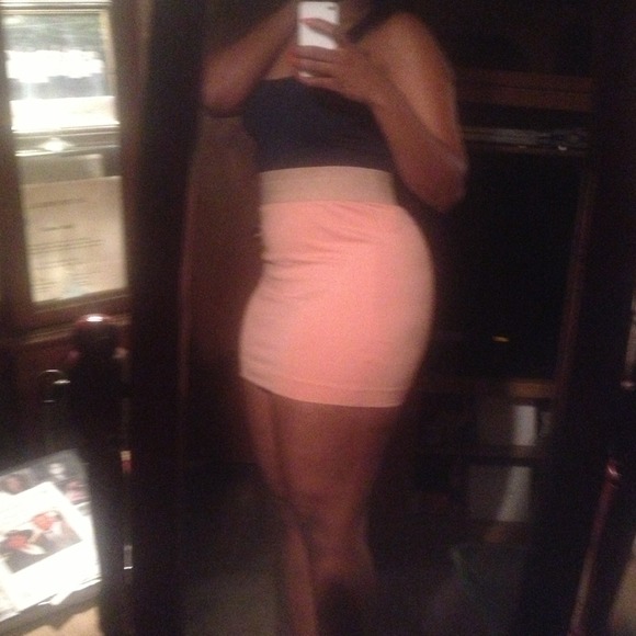 Bandage BCBG skirt