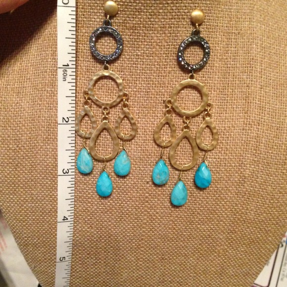Gorgeous earrings from Thailand . - Picture 2 of 4
