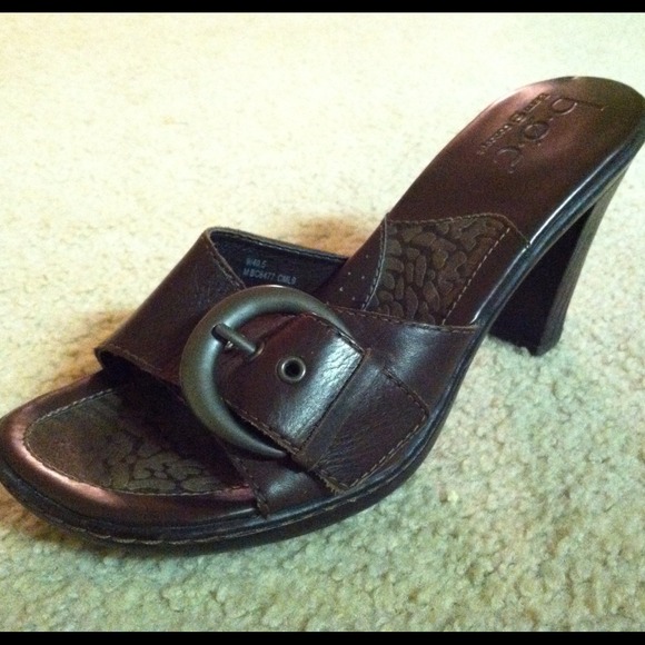Sweet Buckle heels!