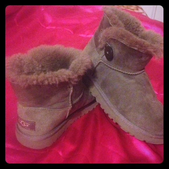 Authentic Ugg boots : Mini Bailey's