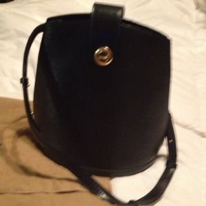 LV  Epi. Excellent condition inside and out.