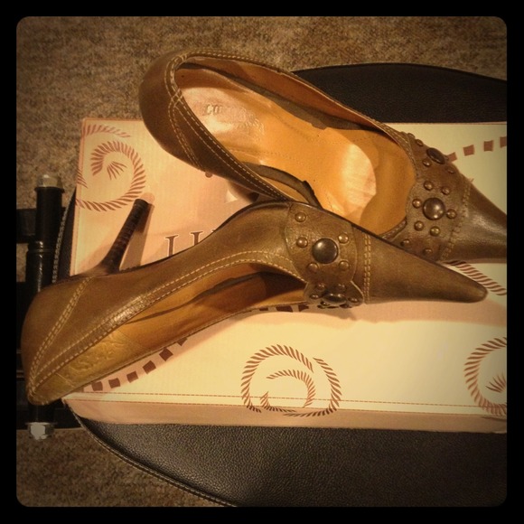 Luna Rosa pumps