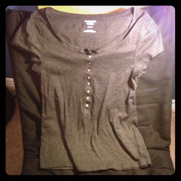 ⛔SOLD⛔Comfy button up