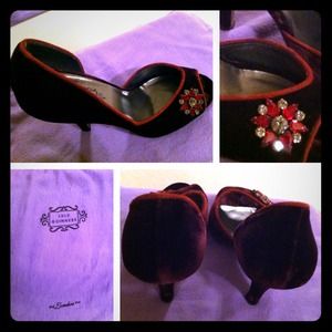 Lulu Guinness London Velvet Heels