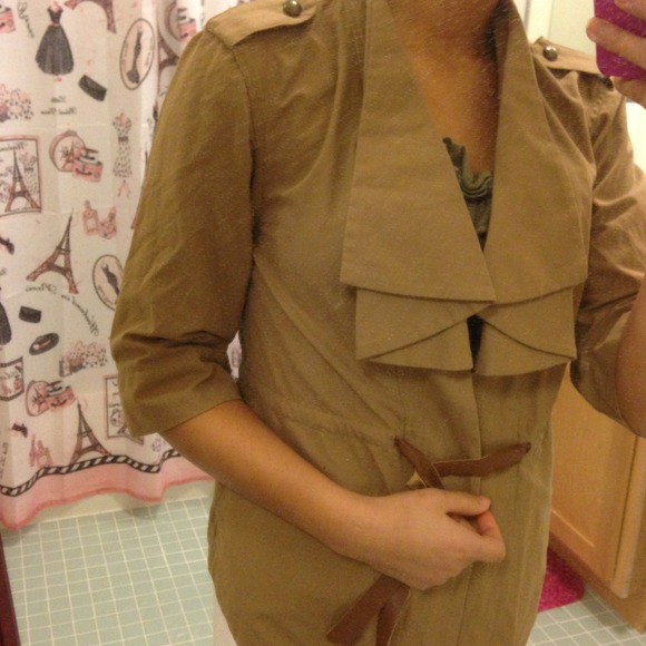 Blazer - Picture 2 of 4