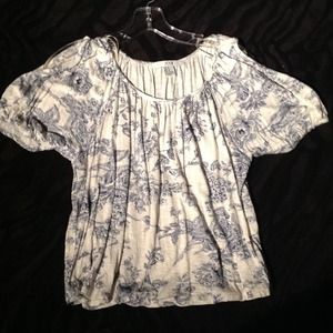 Cream & blue flowery pheasant top!