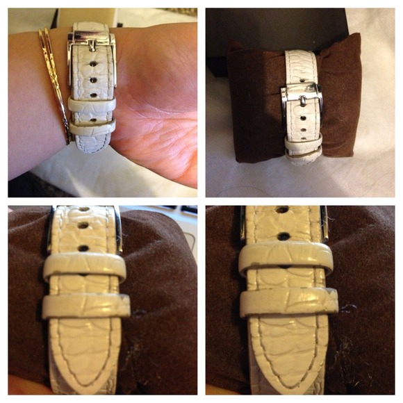 Michael kors watch 💛💛💛SOLD - Picture 2 of 4